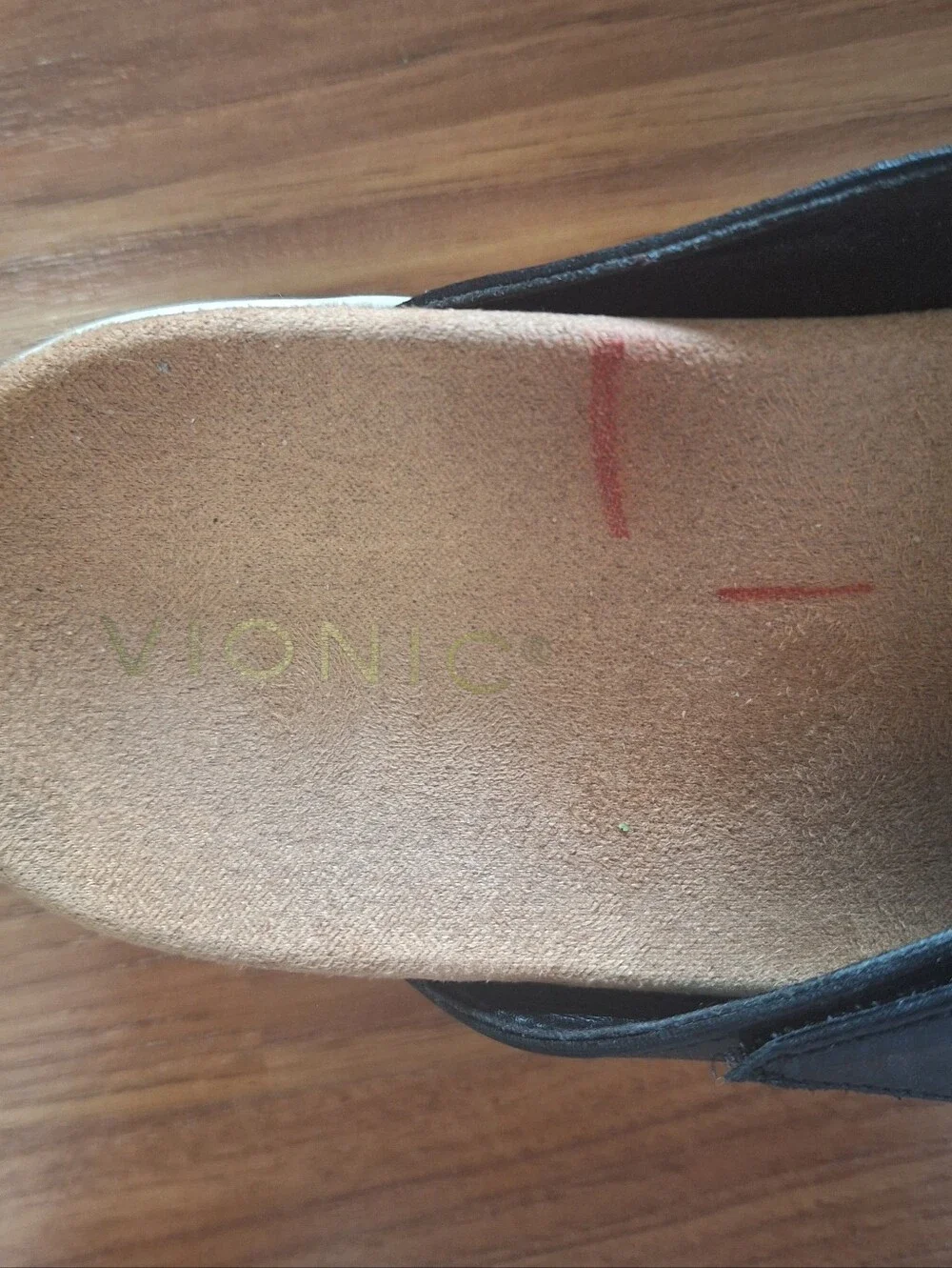 Vionic Wide Thong Sandals Uptown Marin Orthotic Platform Leather Chunky 8W Women